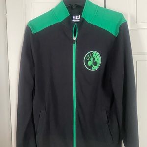 Mens Boston Celtics zipped sweatshirt